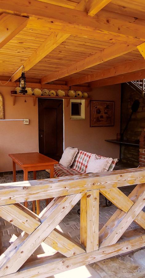 Вулик Будиночок З Двома Окремими Номерами Kamianets-Podilskyi Exterior foto